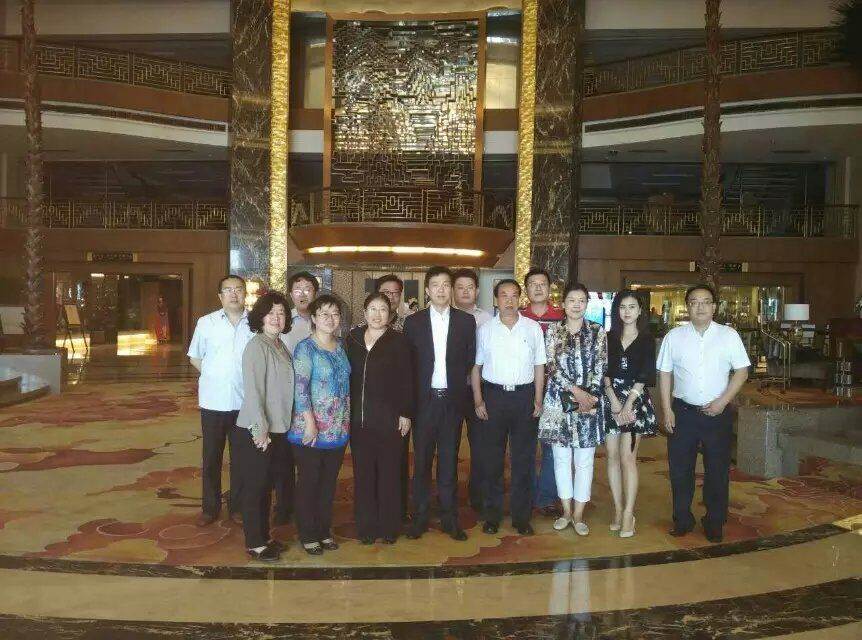 中企合作與國防交流委員會(huì)領(lǐng)導(dǎo)一行蒞臨威力工具集團(tuán)調(diào)研(圖4)