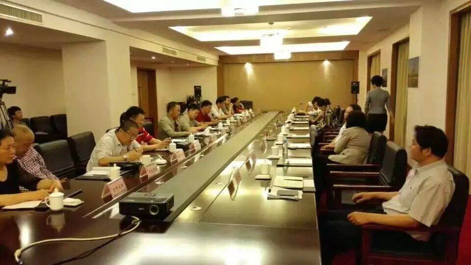 中企合作與國防交流委員會(huì)領(lǐng)導(dǎo)一行蒞臨威力工具集團(tuán)調(diào)研(圖5)