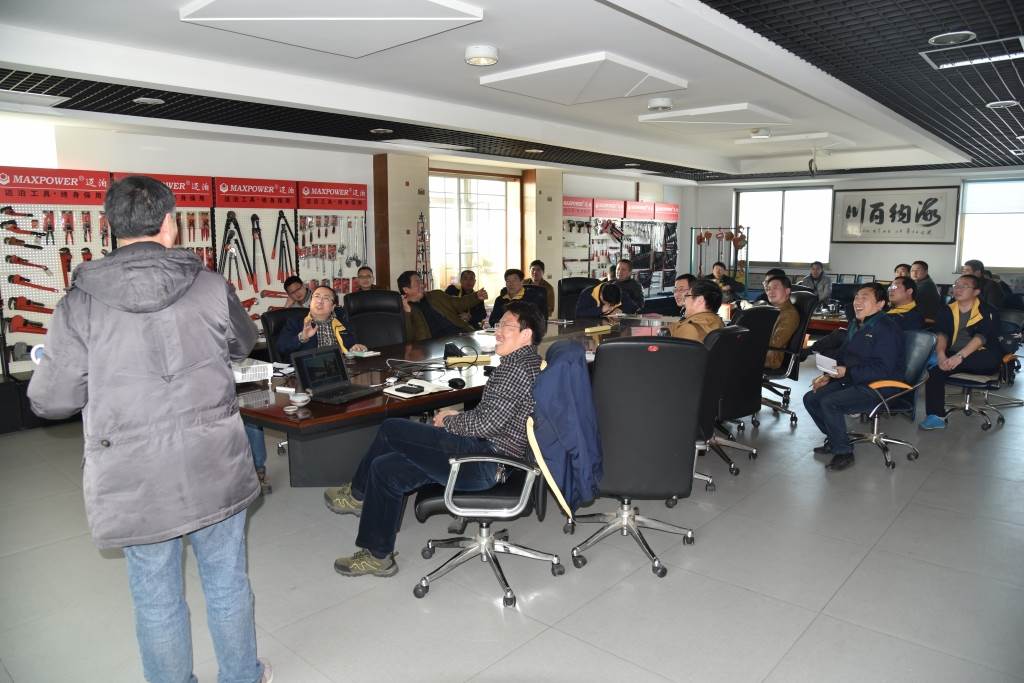 威力工具集團開展多項業(yè)務培訓(圖2)