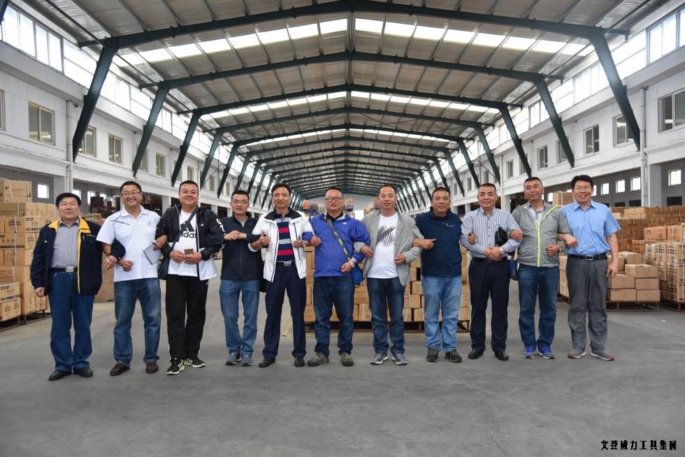 甘肅、青海優(yōu)秀經(jīng)銷(xiāo)商蒞臨威力集團(tuán)參觀考察(圖13)